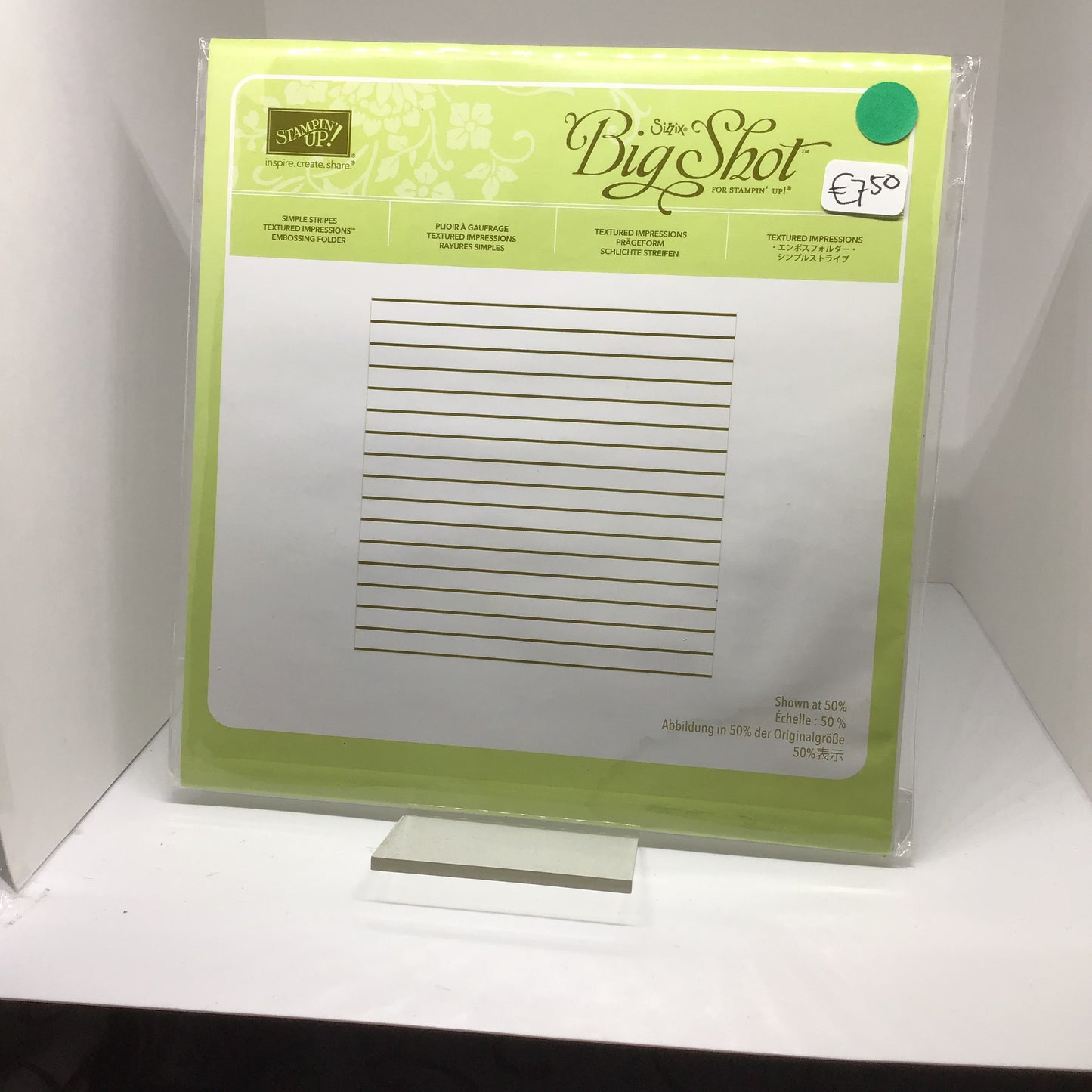 Simple stripes embossing folder