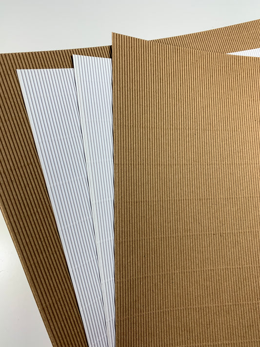 Kraft en wit Corrugated paper